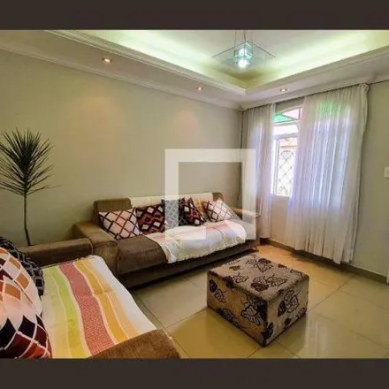 Buy this 4 bed house on Rua Santa Cruz do Escalvado in Jardim Leblon, Belo Horizonte - MG