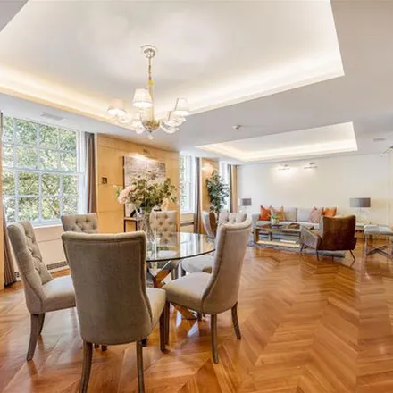 Rent this 3 bed apartment on Lowndes Square in London, SW1X 7RN