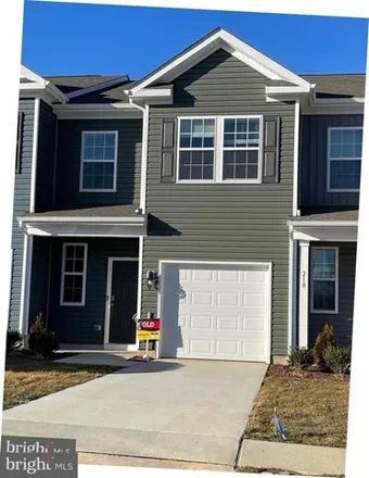 Rent this 3 bed townhouse on 156 Allison Drive in Luray, VA 22835