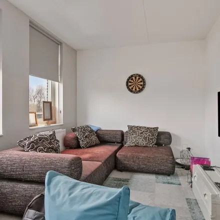 Rent this 6 bed apartment on Prins Hendrikkade 163 in 2225 JT Katwijk, Netherlands