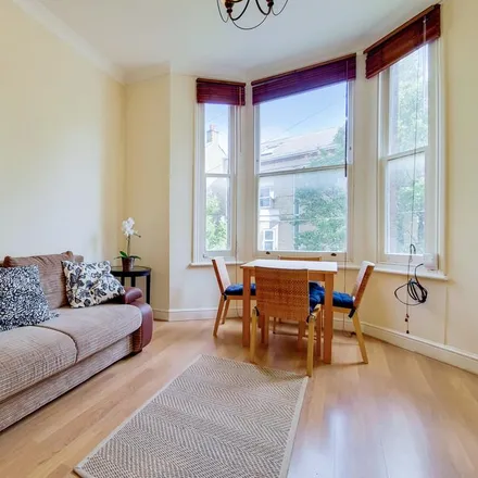 Image 1 - 20 Hormead Road, Kensal Town, London, W9 3NG, United Kingdom - Apartment for rent