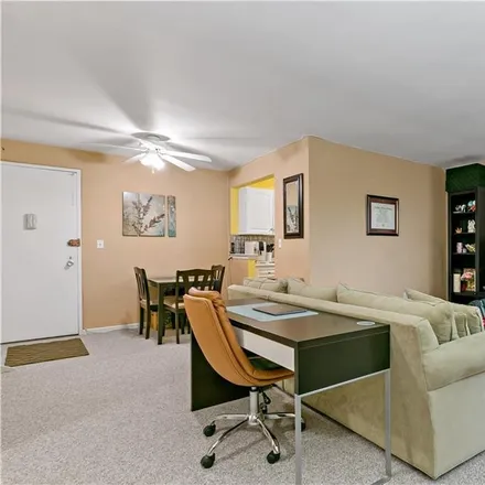 Buy this 1 bed condo on 387 Central Avenue in City of White Plains, NY 10606