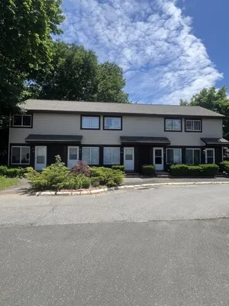Buy this 1 bed house on 53 Rector St Unit 53 in East Hartford, Connecticut