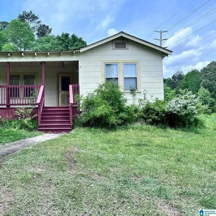 Buy this 3 bed house on 966 Riverview Drive in Gadsden, AL 35903