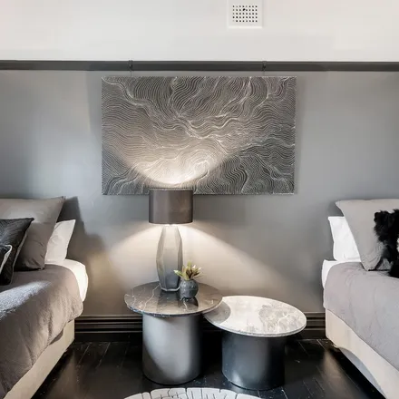 Image 6 - Livingstone Avenue, Botany NSW 2019, Australia - Apartment for rent