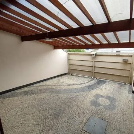 Buy this 3 bed house on Rua Muriaé in Santa Amélia, Belo Horizonte - MG