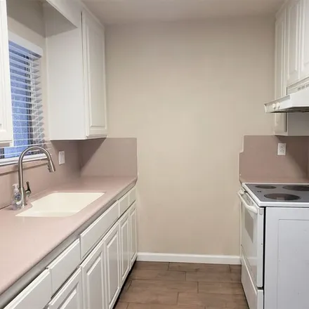 Rent this 3 bed apartment on 6452 East Lake Drive in San Diego, CA 92119