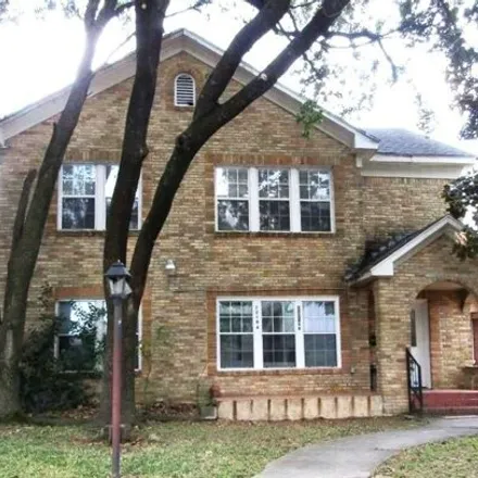 Buy this 2 bed house on 2218 Arbor St in Houston, Texas