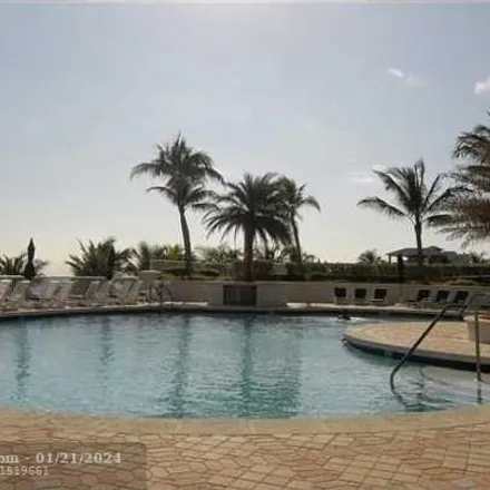 Image 3 - L'Hermitage, Galt Ocean Drive, Fort Lauderdale, FL 33308, USA - Condo for sale