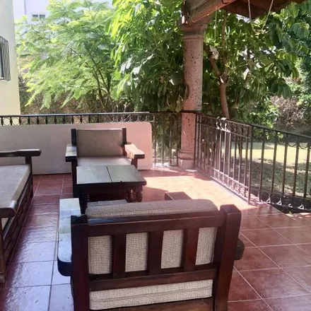 Buy this 4 bed house on Avenida Mesón del Prado in 76100 Juriquilla, QUE