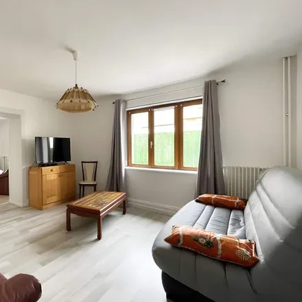 Rent this 2 bed apartment on 88200 Saint-Étienne-lès-Remiremont