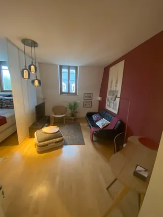 Rent this studio apartment on Homburgerstrasse 33 in 4052 Basel, Switzerland