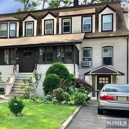 Rent this 2 bed house on 9 Preston Street in West View, Ridgefield Park