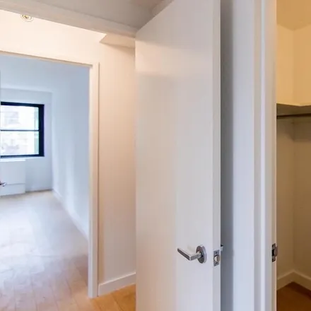 Image 6 - 222 East 39th Street, Unit 16D - Apartment for rent
