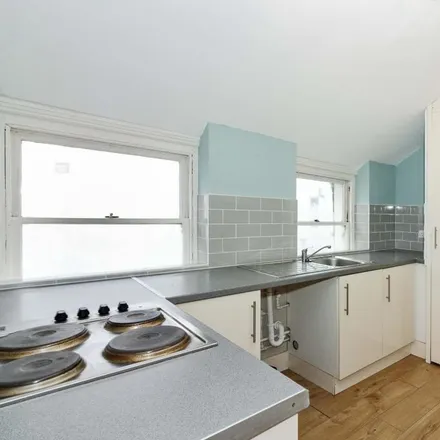 Image 7 - Graham Road, Worthing, BN11 1TL, United Kingdom - Apartment for rent