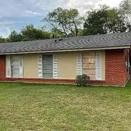 Rent this 3 bed house on 3613 Erwin Drive