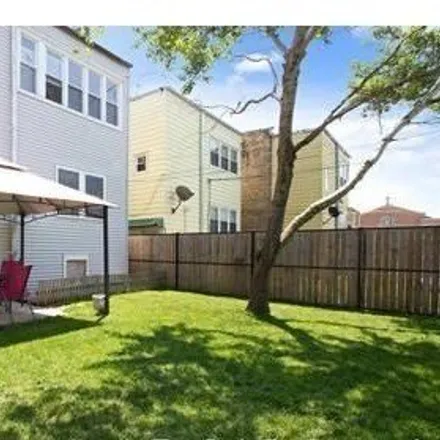 Image 3 - 3926 North Spaulding Avenue, Chicago, IL 60659, USA - House for rent