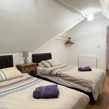 Rent this 2 bed apartment on London in SE6 3AU, United Kingdom