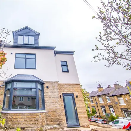 Rent this 1 bed house on Orchard Terrace in Huddersfield, HD4 6DB