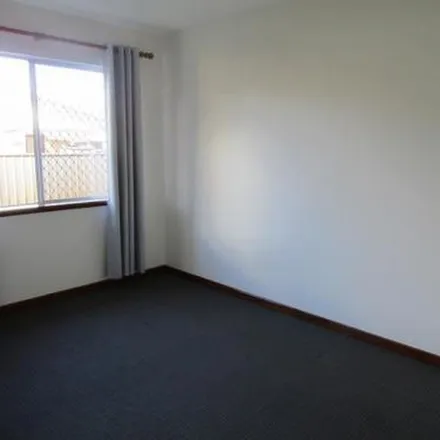Image 8 - Heard Way, Glendalough WA 6017, Australia - Apartment for rent