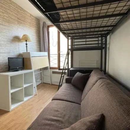 Image 1 - 84 Rue de Romainville, 75019 Paris, France - Apartment for rent