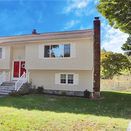 Rent this 3 bed house on 7 Crown Street in Trumbull, CT 06611
