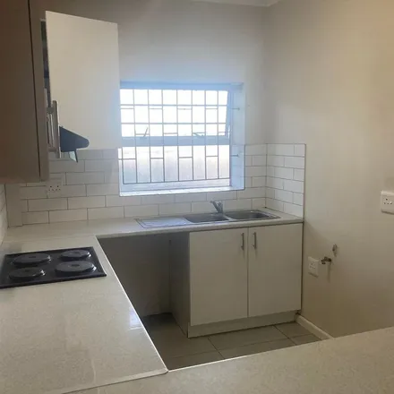 Rent this 2 bed apartment on Sheffield Street in Kenilworth, Johannesburg