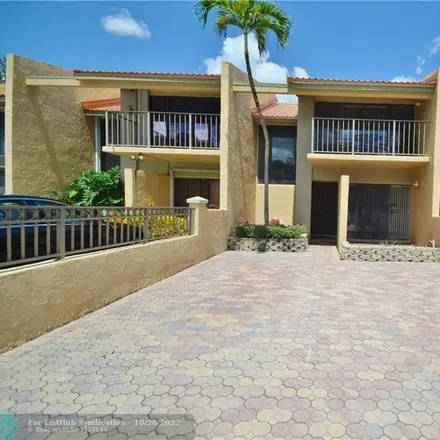 Buy this 3 bed condo on 760 East Coco Plum Circle in Plantation, FL 33324