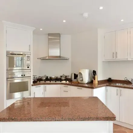 Rent this 3 bed apartment on 75 South Audley Street in London, W1K 2PA