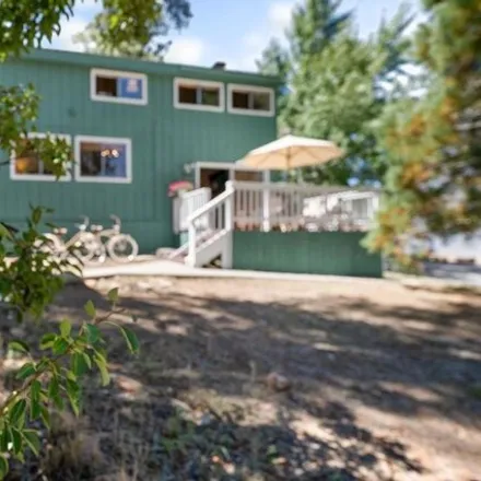 Image 8 - 39754 Forest Road, Big Bear Lake, CA 92315, USA - House for sale