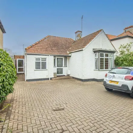 Rent this 3 bed house on 95 Shelford Road in Cambridge, CB2 9NB