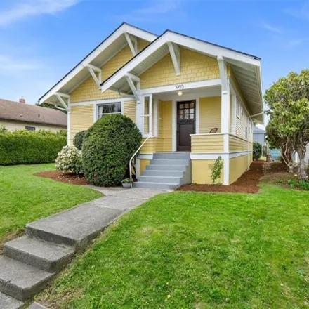 Buy this 2 bed house on 1915 F Street in Bellingham, WA 98225