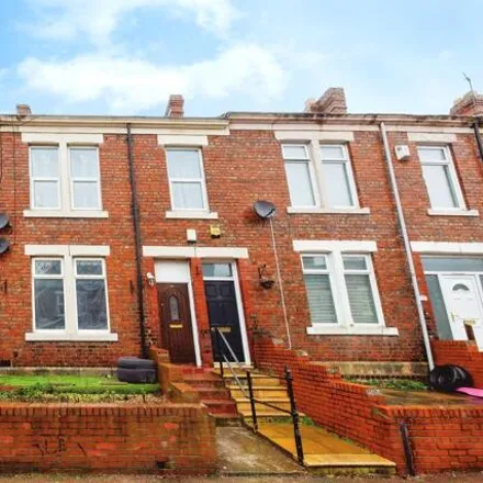 Buy this 2 bed apartment on Hedley Street in Gateshead, NE8 4XN