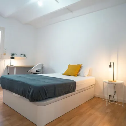 Rent this 2 bed apartment on Carrer Nou de la Rambla in 106, 08001 Barcelona