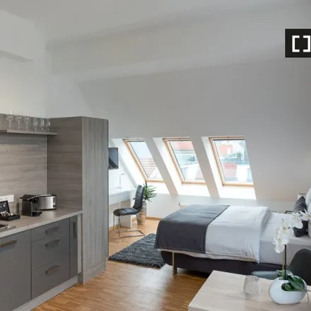 Rent this studio apartment on Rosenthaler Platz in Brunnenstraße, 10119 Berlin