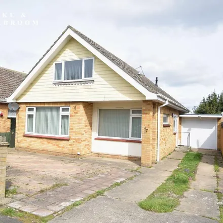 Rent this 4 bed house on 61 Aylesbury Drive in Tendring, CO15 5RB