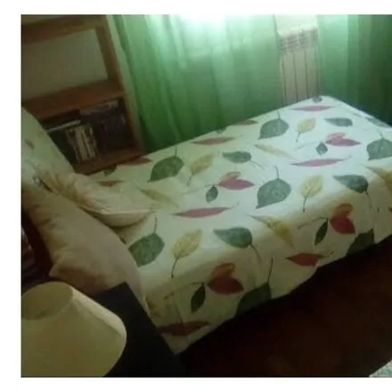 Rent this 2 bed room on Madrid in Calle de Luis Peidró, 4