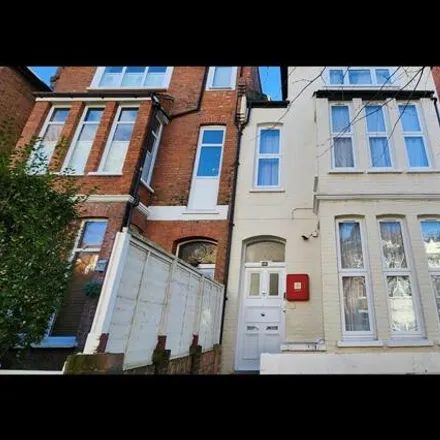 Rent this 1 bed house on Dean Road in Willesden Green, London