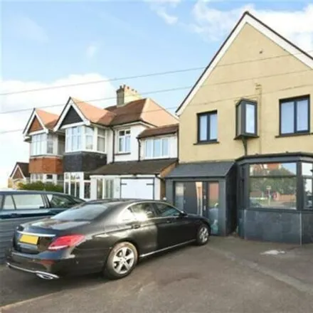 Buy this 5 bed house on Benfield Way in Old Shoreham Road, Portslade by Sea