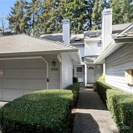 Buy this 3 bed house on 14310 Southeast 42nd Street in Bellevue, WA 98006