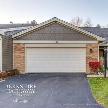 Buy this 3 bed condo on 1429 James Court in Libertyville, IL 60048