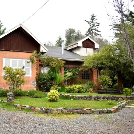 Rent this 3 bed house on Bailahuen Sur in 829 0879 La Florida, Chile