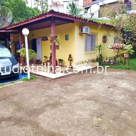 Buy this 2 bed house on Rua Arapongas in Pereque, Ilhabela - SP