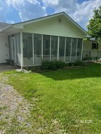 Image 4 - 850 Kansas Ave, Wellston, Ohio, 45692 - House for sale