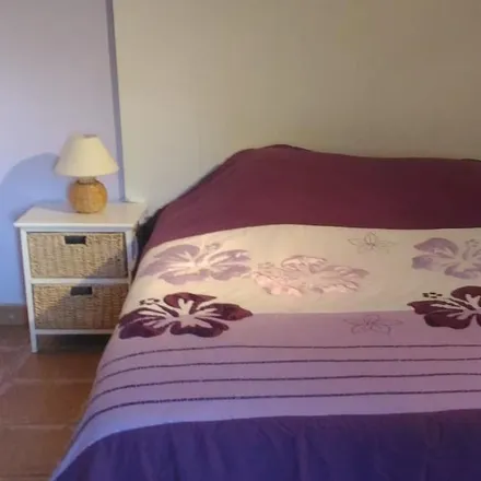 Rent this 3 bed townhouse on Route de Cotignac in 83570 Entrecasteaux, France