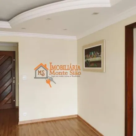 Rent this 3 bed apartment on Avenida André Luís in Picanço, Guarulhos - SP