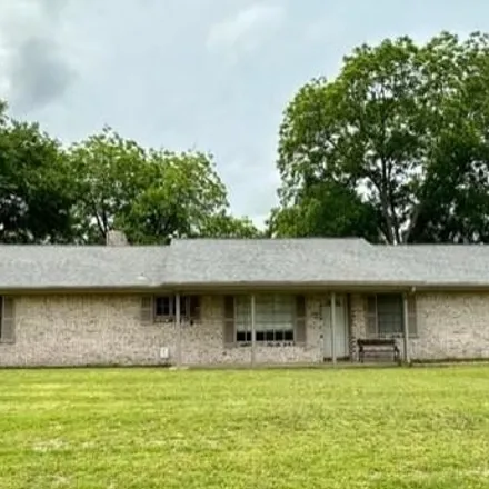 Buy this 3 bed house on 982 Wynne Road in Wills Point, TX 75169