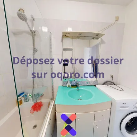 Rent this 5 bed apartment on 167 Boulevard des États-Unis in 69008 Lyon, France