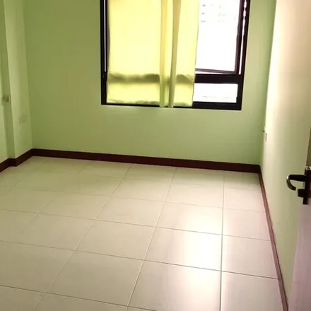 Rent this 1 bed room on 489 Admiralty Link in Singapore 750489, Singapore