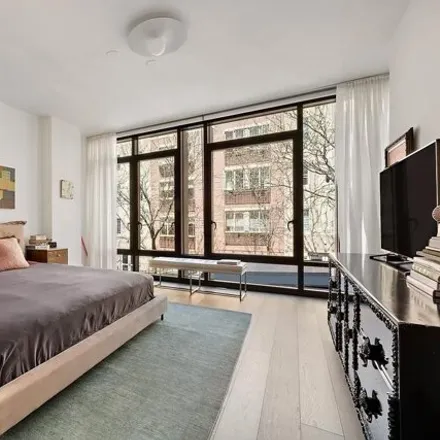 Image 9 - Oosten, South 8th Street, New York, NY 11211, USA - Townhouse for sale